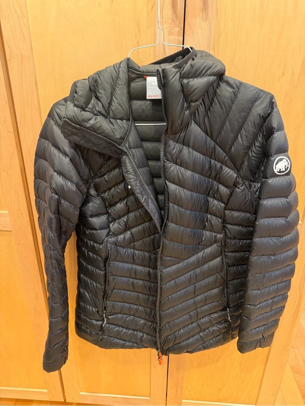 Mammut Women's Black Quilted Hooded Puffer Jacket